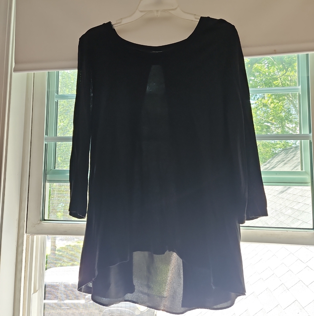 Black Lightweight Long Sleeve High-Low Tunic
